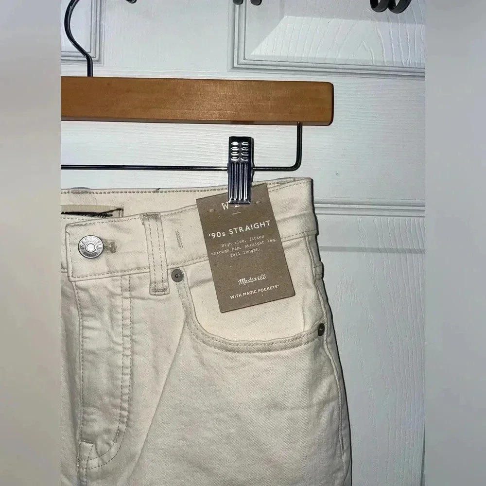 Madwell NWT '90s Straight Jean, size 26 regular length - Picture 2 of 5